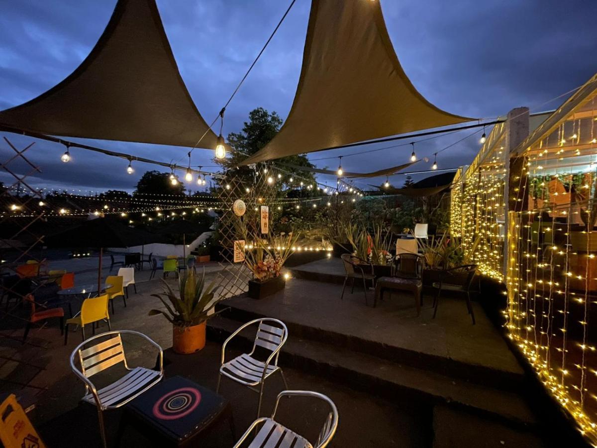 Club Aviva Guatavita - Hostel - Restaurante, Disco & Bar Buitenkant foto